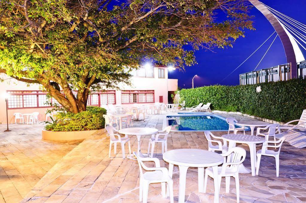 Tri Hotel ฟลอเรียนอโปลิส ภายนอก รูปภาพ